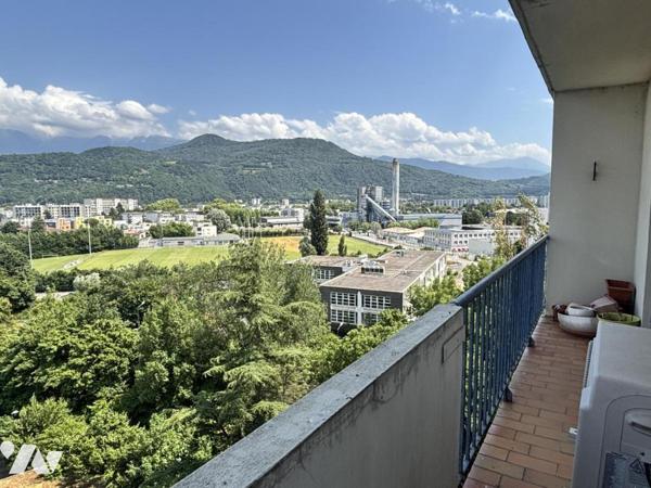 Grenoble appartement de 3P+C, en étage, ascenseur, balcon et garage individuel, cave