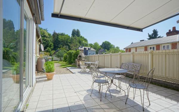 Maison à vendre    6 pièces •  Bernay