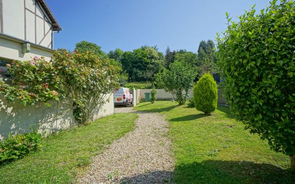 Maison à vendre    6 pièces •  Bernay