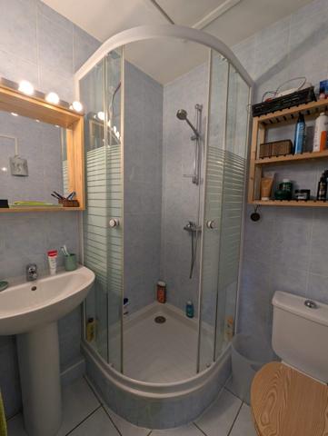 BELLE MAISON AU CALME AVEC VUE DEGAGEE