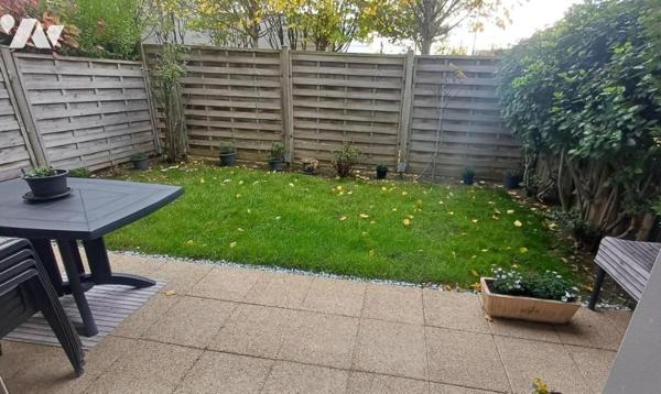 QUARTIER SUD, Paul Claudel : Bel appartement type 2 de 57 m² en rez de jardin av PARKING