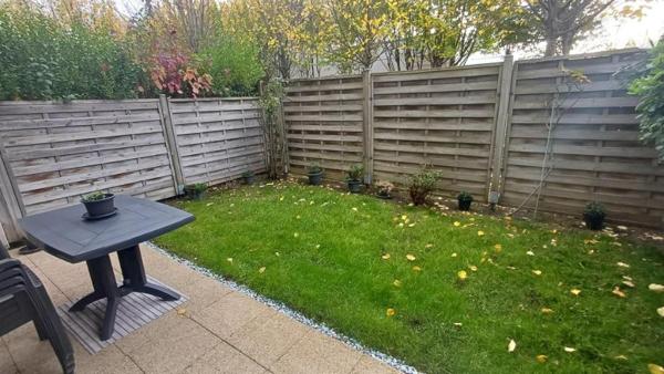 QUARTIER SUD, Paul Claudel : Bel appartement type 2 de 57 m² en rez de jardin av PARKING