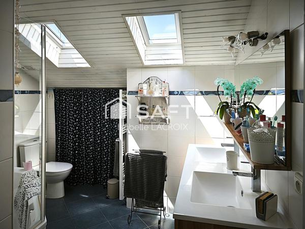 Très belle maison 5 pièces à COMBS-LA-VILLE