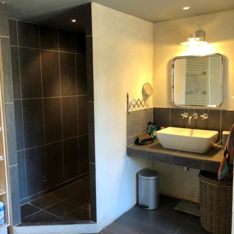 Gordes (84220) MAISON DE VILLAGE 295 M2