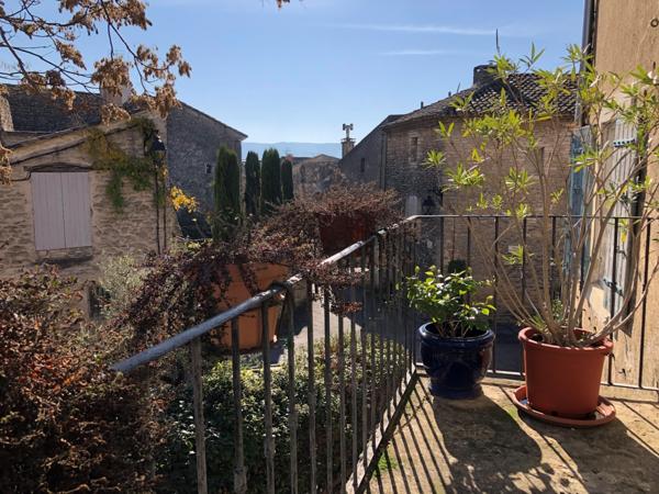 Gordes (84220) MAISON DE VILLAGE 295 M2