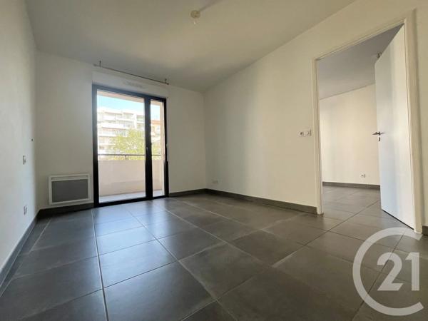 Appartement F2 à vendre  2 pièces - 40,69 m 2   NICE  - 06