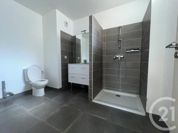Appartement F2 à vendre  2 pièces - 40,69 m 2   NICE  - 06