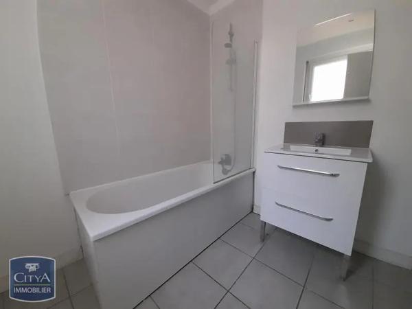 Appartement à louer 2 pièces 47.78m² Lambersart (59130)