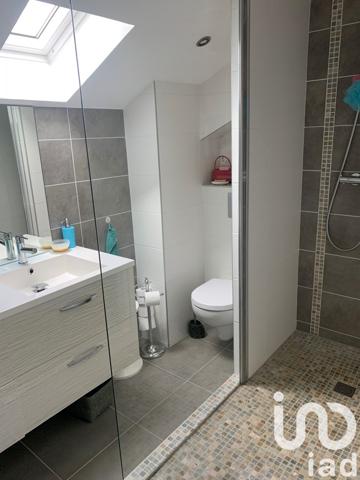 Maison 6 pièces de 130 m² à Saint-Étienne-de-Montluc (44360)