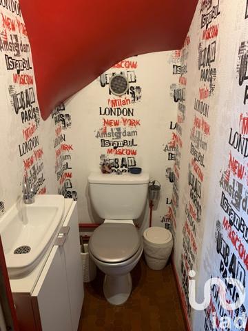 Maison 6 pièces de 130 m² à Saint-Étienne-de-Montluc (44360)