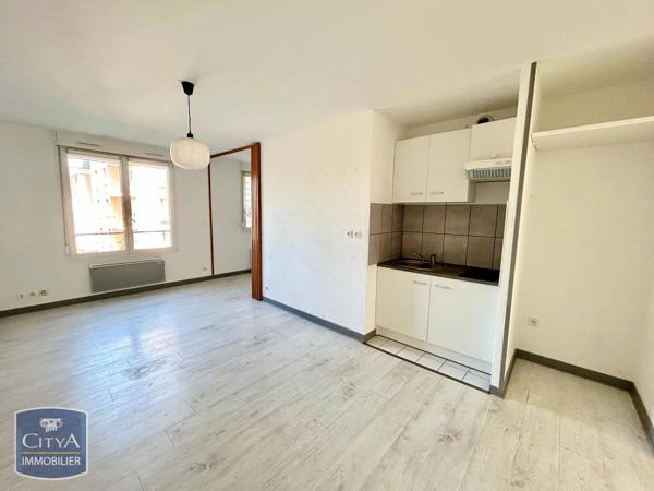 Appartement à louer 3 pièces 50.14m² Le Mans (72000)