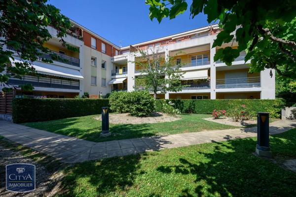 Appartement à vendre 3 pièces 64m² Carpentras (84200)
