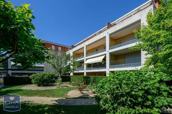 Appartement à vendre 3 pièces 64m² Carpentras (84200)