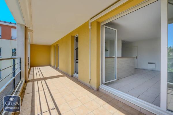 Appartement à vendre 3 pièces 64m² Carpentras (84200)