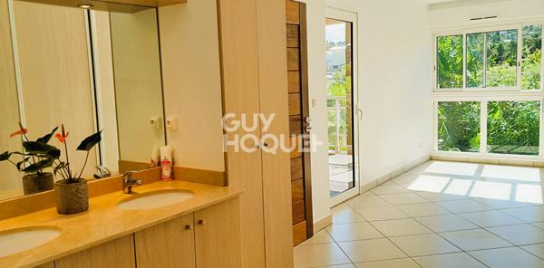 SAINT PIERRE( Terre Rouge)