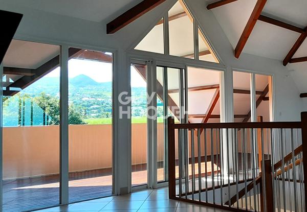 SAINT PIERRE( Terre Rouge)