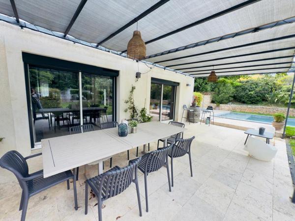 Villa contemporaine avec T2 indépendant, piscine et jardin paysager