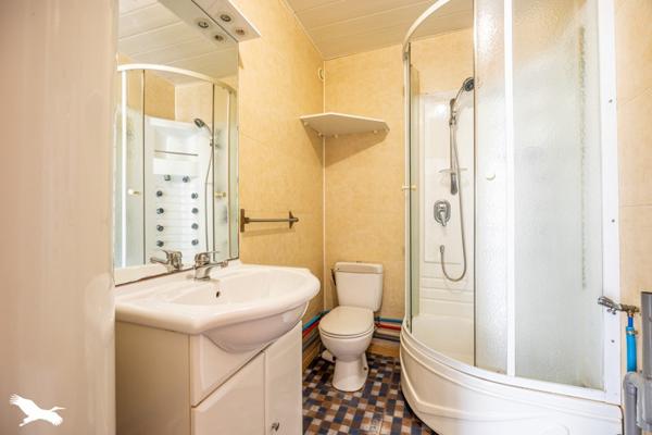 Immeuble à vendre 250 000 € Surgères 160 m² DPE C