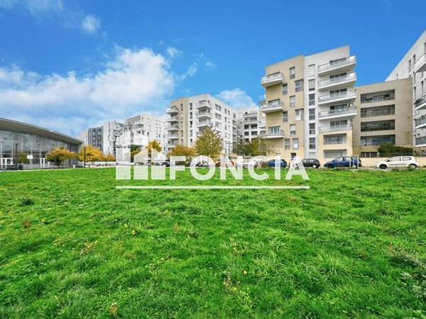 À vendre Appartement 4 pièces 72.2 m² - Mantes-la-ville 78711