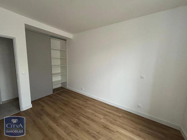 Appartement à louer 3 pièces 75.87m² Villefranche-sur-Saône (69400)