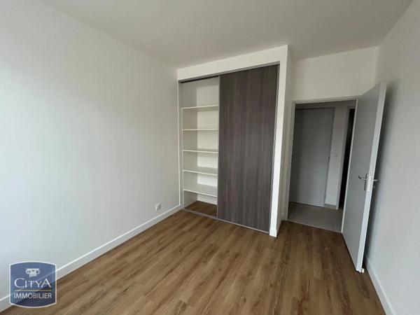 Appartement à louer 3 pièces 75.87m² Villefranche-sur-Saône (69400)