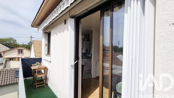 Appartement à vendre 2 pièces 31,59 m² Carrières-sur-Seine