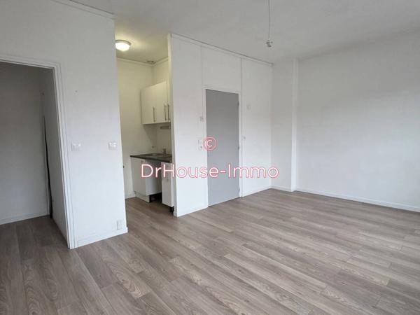 Appartement à louer 1 pièce de 28 m²