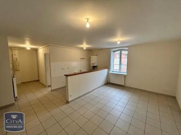 Appartement à louer 4 pièces 73.82m²