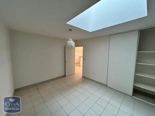 Appartement à louer 4 pièces 73.82m²