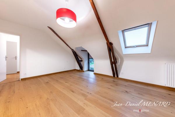 Maison à Rennes, 35000 - 7 pièces 245m²