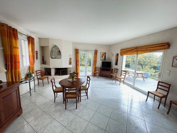 BOUCHEMAINE BOURG MAISON 5 CHAMBRES,  
Bouchemaine 49080