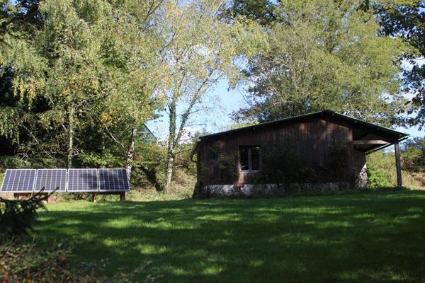 Maison avec 2 étangs de pêches  et de reproduction (aux normes) dans une propriété  fermée, idéale gîte