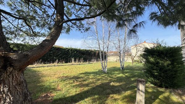 Bonson (42160) Maison 160 m² centre Bonson – Ascenseur – Terrain 1 183 m²