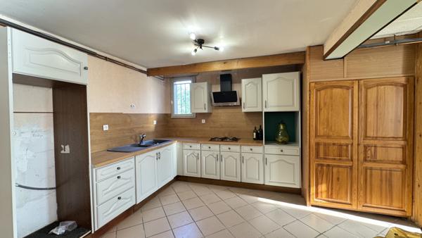 Bonson (42160) Maison 160 m² centre Bonson – Ascenseur – Terrain 1 183 m²