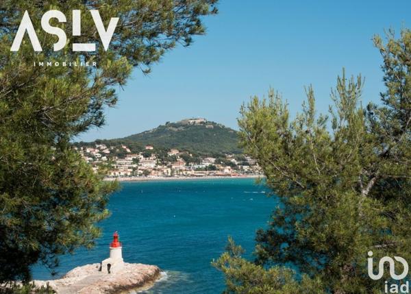 Maison 5 pièces de 150 m² à Sanary-sur-Mer (83110)