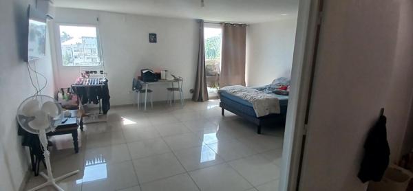 Appartement T1 de 42 m² situé à Sainte-Clotilde 97490