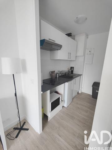 Location appartement 1 pièce 31 m² Tours