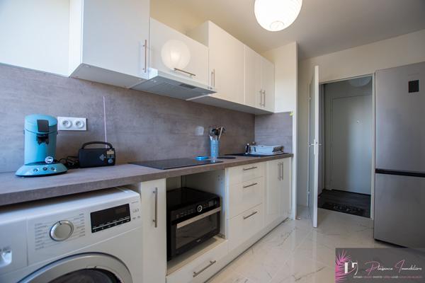 T2 LES MINIMES MEUBLE  La rochelle