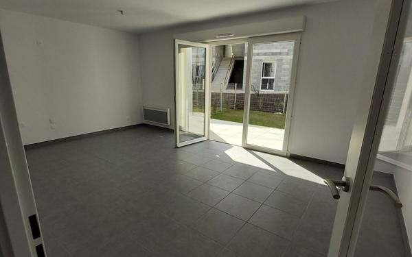 Appartement à louer    3 pièces • 55,81 m2 Perpignan
