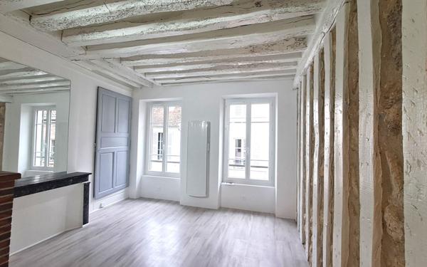 Appartement à louer    1 pièce • 23,70 m2 Fontainebleau