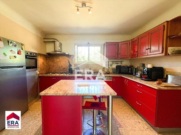 Maison Bedarrides 7 pièce(s) 217 m2