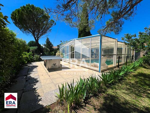Maison Bedarrides 7 pièce(s) 217 m2