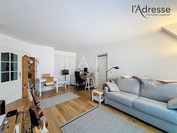 Suresnes Gambetta - Appartement Suresnes 2 pièces 46m² avec terrasse - Parking et Cave