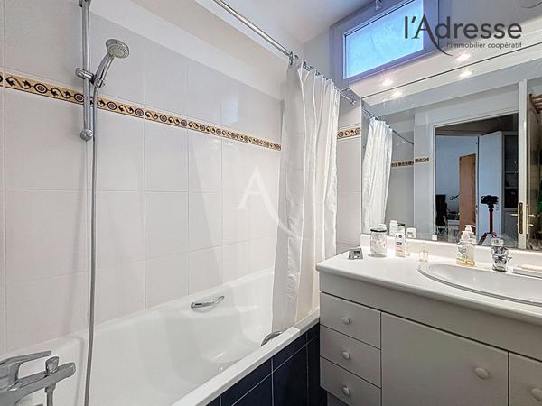 Suresnes Gambetta - Appartement Suresnes 2 pièces 46m² avec terrasse - Parking et Cave