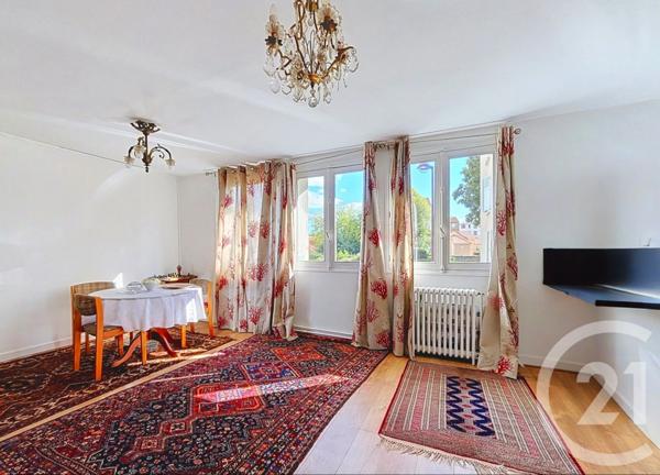 Maison à vendre  4 pièces - 75 m 2   VERSAILLES  - 78