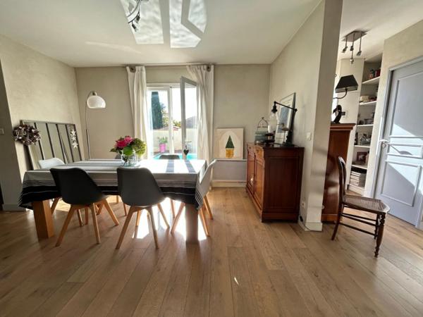 Toulouse, Côte Pavée proche des écoles et lycée saint Joseph.