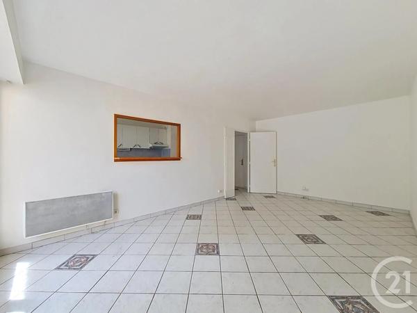 Appartement F2 à vendre  2 pièces - 50,02 m 2   RUNGIS  - 94
