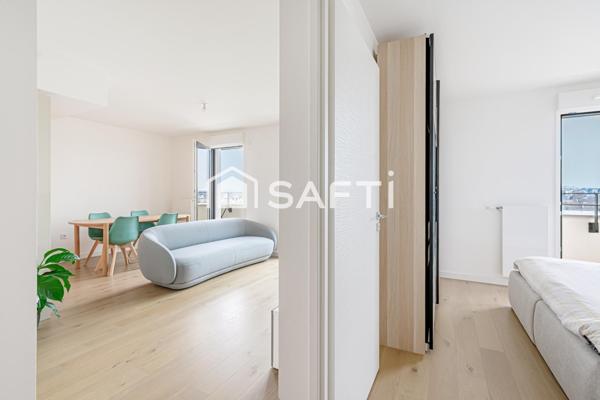 T3 lumineux avec terrasse et double parking