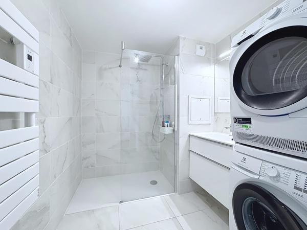 T3 lumineux avec terrasse et double parking