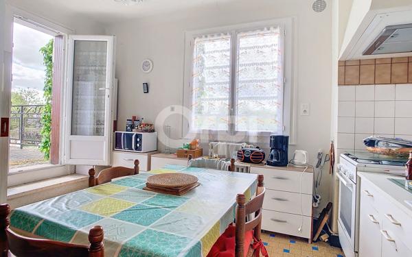 Maison à vendre    7 pièces •  Razac-sur-l'Isle